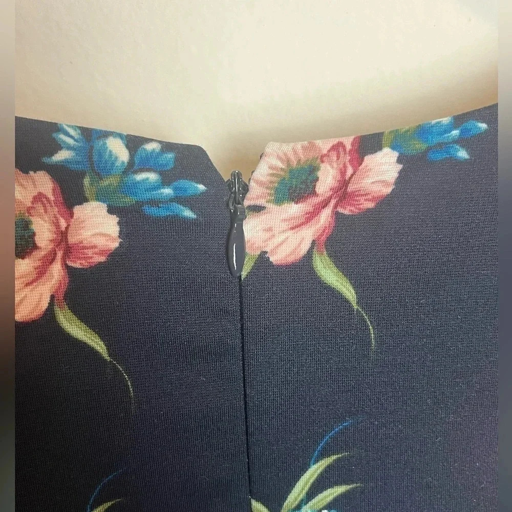 NWT Loft Outlet Floral Business Pleated waist Midi short Sleeve Office Size 2 - Picture 13 of 14